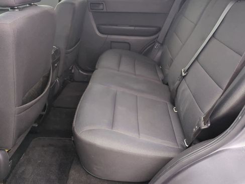 Used 2011 Ford Escape XLT image 18