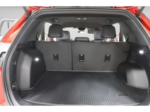 New 2026 Chevrolet Equinox ACTIV w/ Convenience Package III FWD image 28