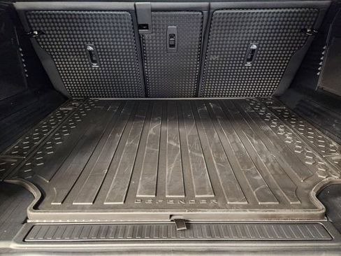 New 2026 Land Rover Defender 110 X AWD/4WD image 33