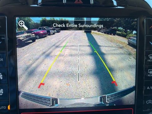 Used 2021 RAM 1500 Laramie AWD/4WD image 27