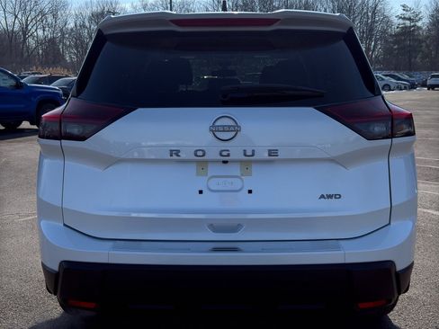 New 2026 Nissan Rogue SV image 13