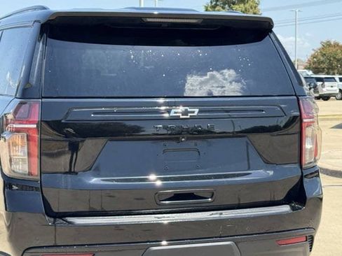 Used 2024 Chevrolet Tahoe Z71 w/ Luxury Package AWD/4WD image 8