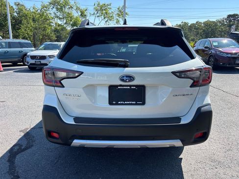 Used 2024 Subaru Outback Limited AWD/4WD image 3