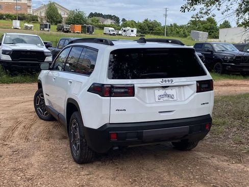 New 2026 Jeep Cherokee Laredo AWD/4WD image 34
