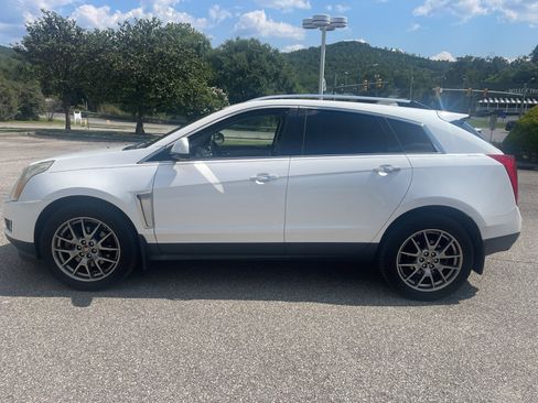 Used 2015 Cadillac SRX Performance w/ Driver Awareness Package AWD/4WD image 6