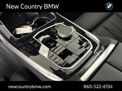 New 2026 BMW X7 M60i image 24