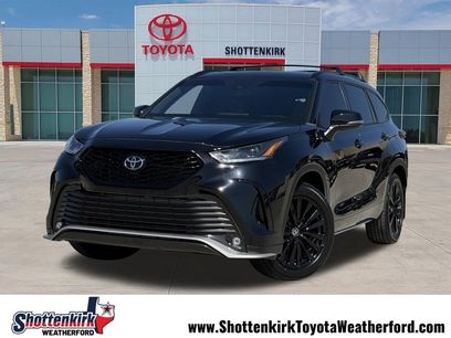Used 2024 Toyota Highlander XSE