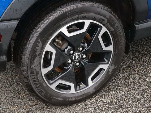 Used 2023 Ford Bronco Sport Outer Banks AWD/4WD image 8