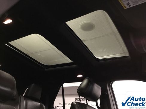 Used 2013 Ford Explorer XLT AWD/4WD image 39