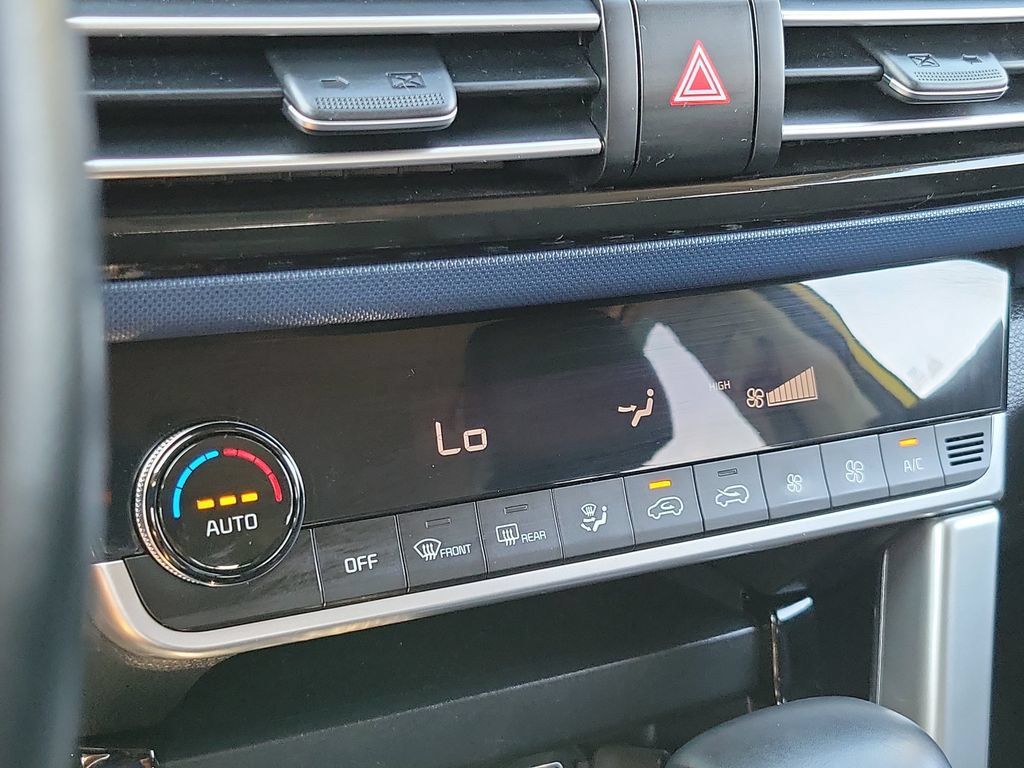 Used 2022 Kia Seltos Nightfall Edition AWD/4WD image 21