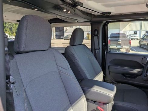New 2025 Jeep Wrangler Willys image 32