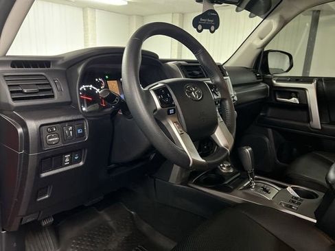 Used 2024 Toyota 4Runner SR5 AWD/4WD image 10