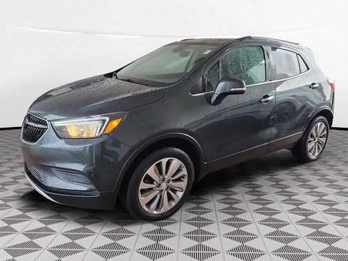 Used 2018 Buick Encore Preferred AWD/4WD image 2