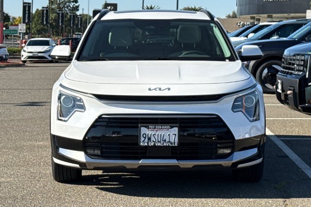 Certified 2025 Kia Niro EX Touring FWD image 11
