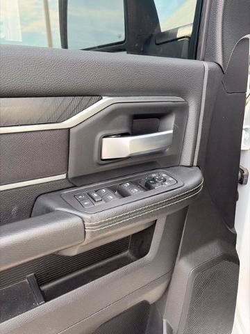 Used 2025 RAM 2500 Big Horn AWD/4WD image 20