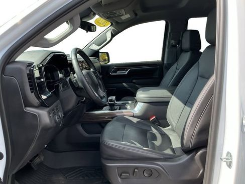 Certified 2023 Chevrolet Silverado 1500 LT Trail Boss w/ Convenience Package II AWD/4WD image 25
