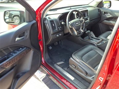 Used 2021 GMC Canyon Denali image 10