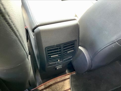 Used 2018 Ford Escape SEL AWD/4WD image 11