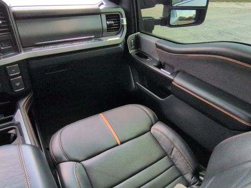 Used 2024 Ford F350 Platinum AWD/4WD image 15