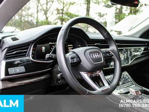 Used 2022 Audi Q8 Premium Plus image 24