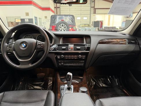 Used 2017 BMW X3 xDrive28i AWD/4WD image 19