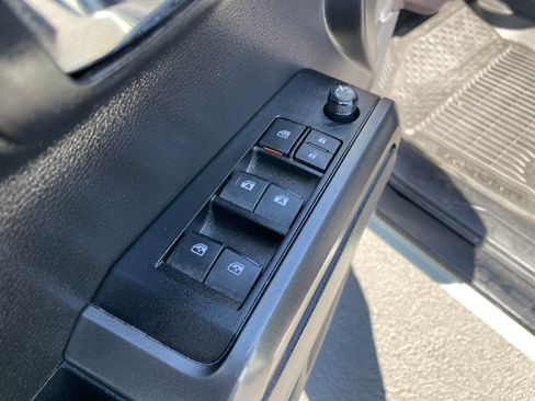 Certified 2023 Toyota Tacoma TRD Sport w/ Black Out Package (TMS) AWD/4WD image 11