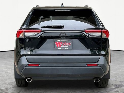 Certified 2023 Toyota RAV4 XLE w/ XLE Grade Weather Package AWD/4WD image 5