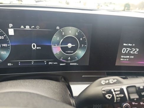 Used 2024 Kia Sportage SX image 21