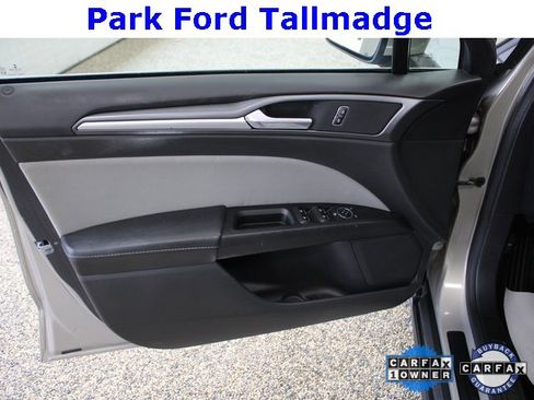 Used 2015 Ford Fusion S image 11