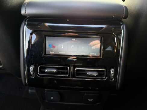 Used 2023 Lincoln Aviator Reserve w/ Equipment Group 201A image 19