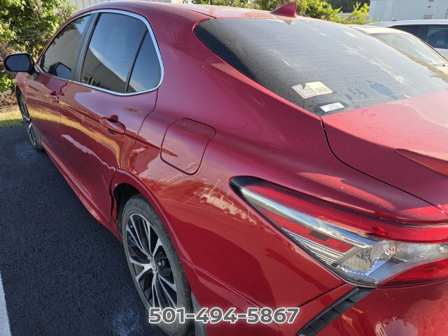 Used 2019 Toyota Camry SE FWD image 5