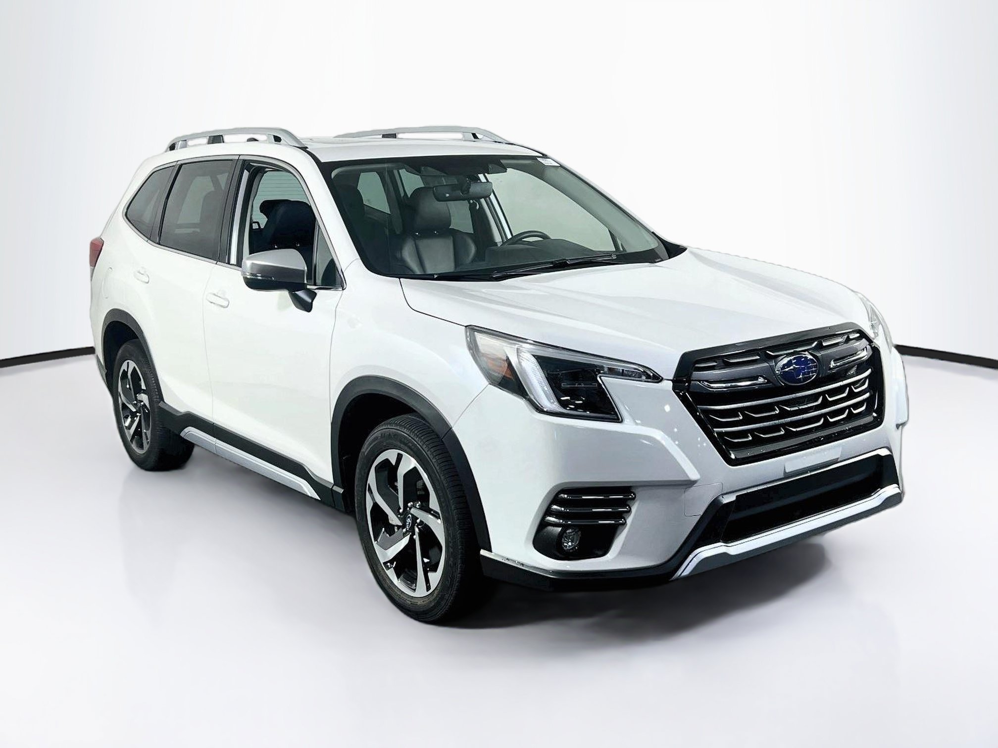Used 2024 Subaru Forester Touring AWD/4WD image 3