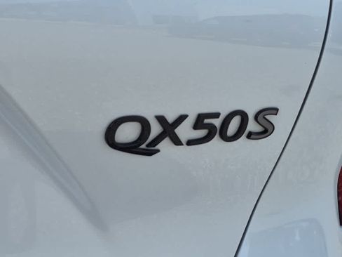 Used 2023 INFINITI QX50 Sport AWD/4WD image 23