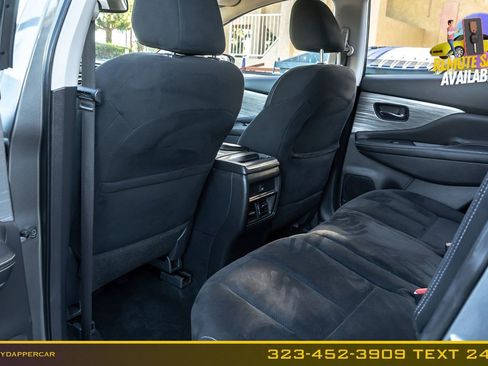 Used 2018 Nissan Murano SV AWD/4WD image 14