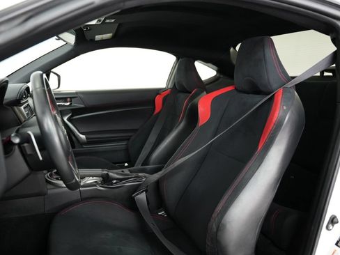 Used 2013 Scion FR-S RWD image 29