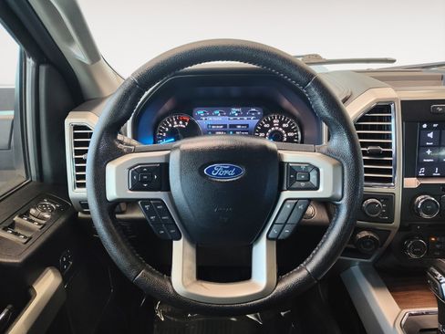 Used 2016 Ford F150 Lariat w/ Equipment Group 501A Mid AWD/4WD image 14