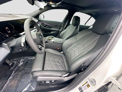 New 2026 BMW 540i xDrive 540i xDrive image 16