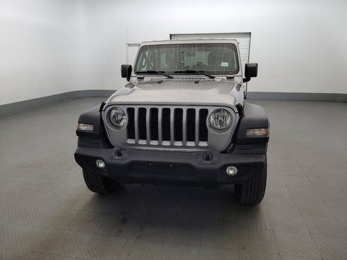 Used 2018 Jeep Wrangler Unlimited Sport S AWD/4WD image 15