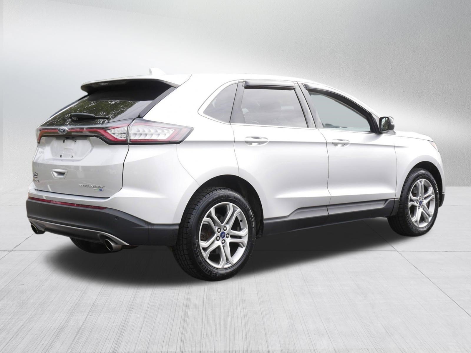 Used 2016 Ford Edge Titanium AWD/4WD image 7