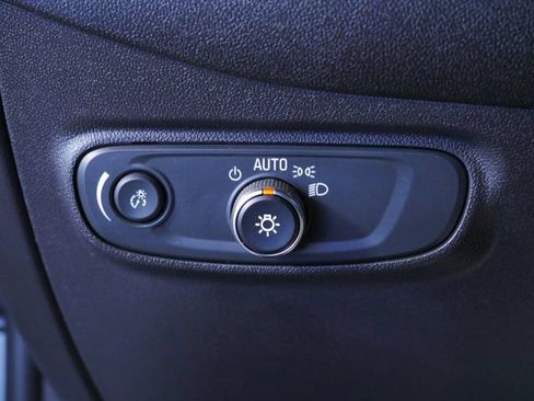 Used 2024 Chevrolet Equinox LT AWD/4WD image 19