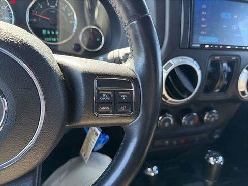 Used 2014 Jeep Wrangler Unlimited Sahara w/ Connectivity Group image 34