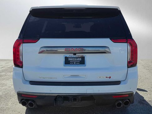 Used 2023 GMC Yukon AT4 w/ AT4 Premium Plus Package AWD/4WD image 4