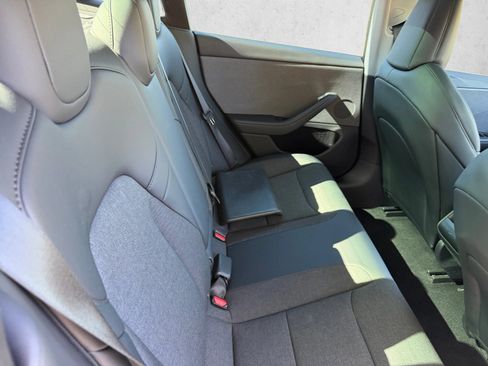 Used 2026 Tesla Model 3 RWD image 25