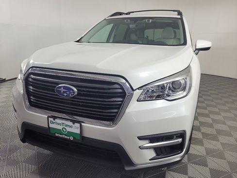 Used 2019 Subaru Ascent Premium image 15