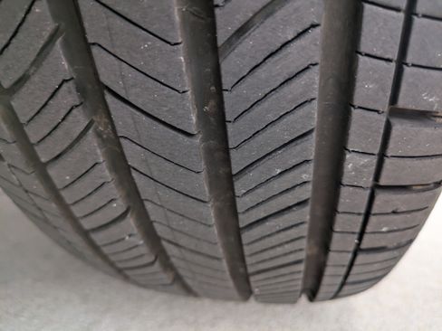 Used 2021 Ford Escape Titanium FWD image 10