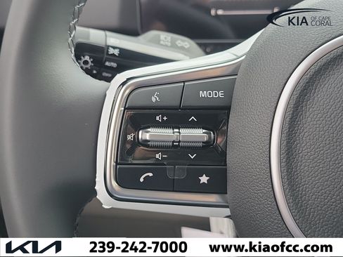 New 2026 Kia Carnival EX FWD image 24
