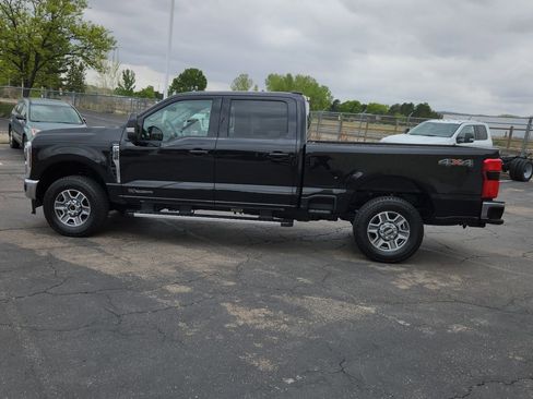 Used 2025 Ford F250 Lariat AWD/4WD image 8