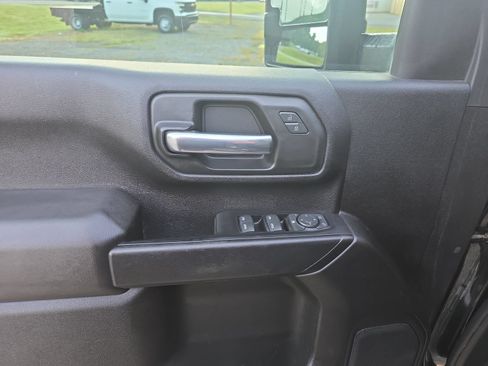 Used 2023 Chevrolet Silverado 2500 Custom w/ Custom Value Package AWD/4WD image 13