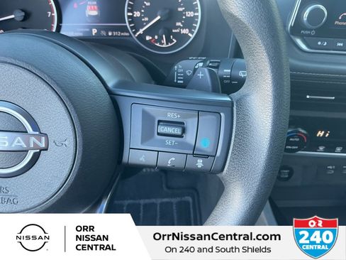 New 2024 Nissan Rogue SV image 20