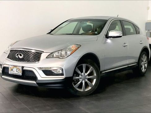 Used 2016 INFINITI QX50 2WD image 1